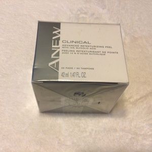 Women’s Facial Peel